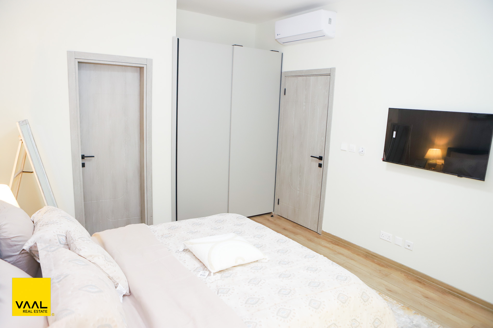 Short-Let vs Long-Term Rental